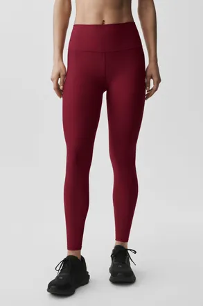 Alo | 7/8 High-Waist Airlift Legging in Summer Romance Red, Size: Medium