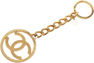Chanel Pre-owned Accessories, female, Yellow, Size: ONE SIZE Pre-owned Metal Key Holder