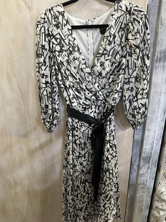 Frank Lyman Design Printed Woven Dress In White