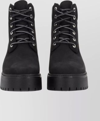 Timberland ankle boots with lug sole and metal eyelets