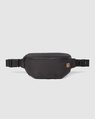 tentree Conway Hip Pack in Meteorite Black at Nordstrom