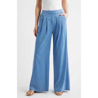 Hue Wide Leg Pull-On Denim Pants in Chambray at Nordstrom, Size X-Large