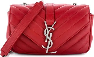 Saint Laurent Classic matelass&eacute; Chevron leren crossbodytas met monogram - Rood