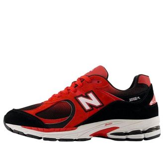 New Balance 2002R True Red M2002RZA
