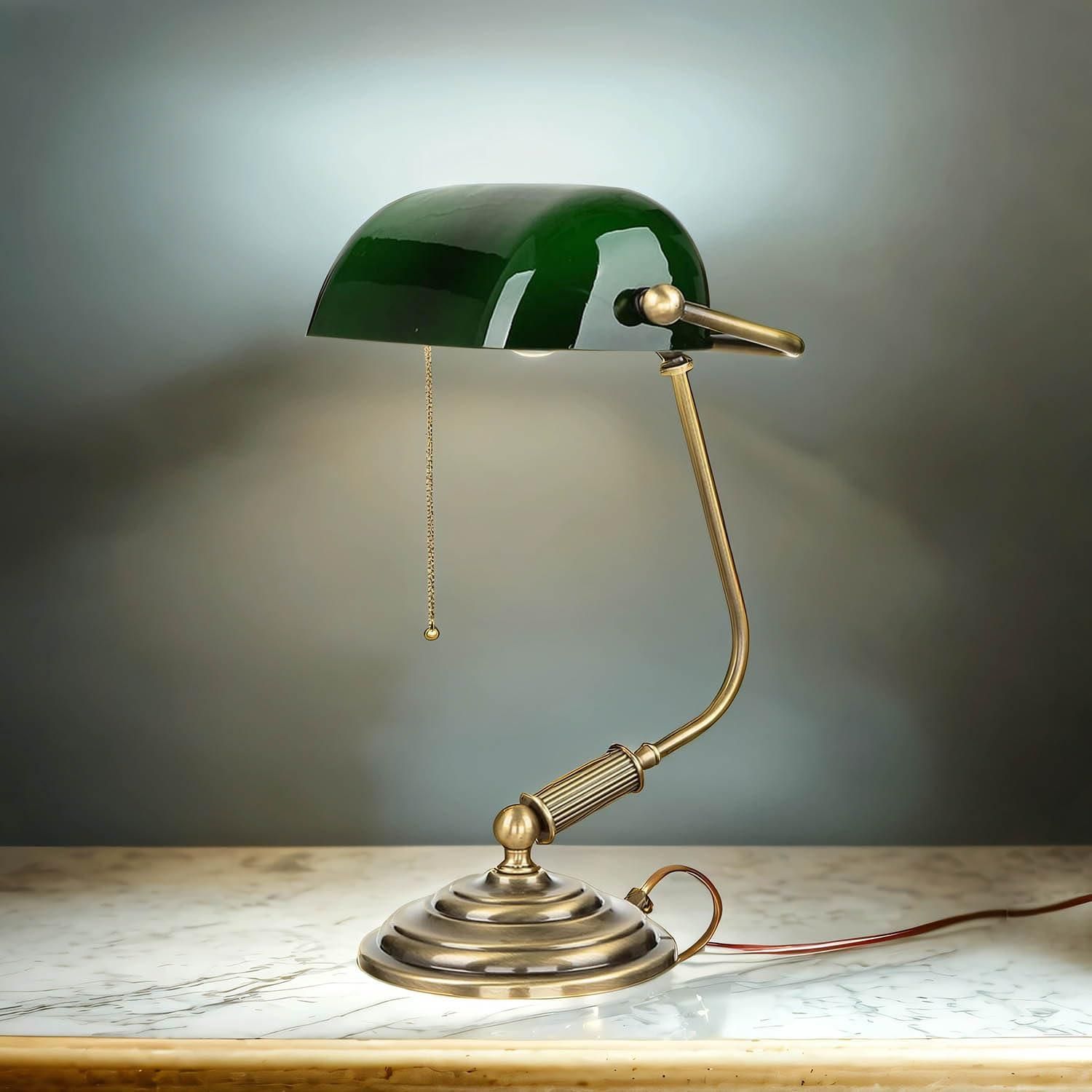 Banker Tischleuchte-Lampe Mit Zugschalter, Traditionelle Vintage Schreibtischlampe Nachttischlampe Einstellbar Grün Glasschirm Messing Finish