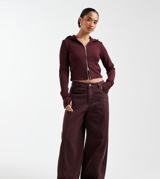 Asos Petite ASOS DESIGN Petite - Pantaloni bombati color prugna effetto slavato-Multicolore