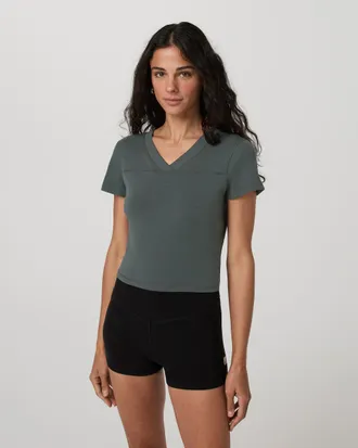 Vuori Clothing Short Sleeve Tuvalu Double V Neck | Dark Jade | XS, Size Extra Small