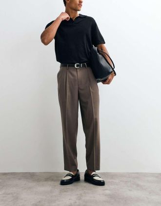 Asos Pantaloni estivi oversize affusolati in lana marrone a pieghe