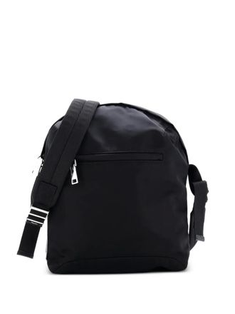 Prada Logo Patch Zip Messenger Bag Tessuto Medium crossbody bag - Nero