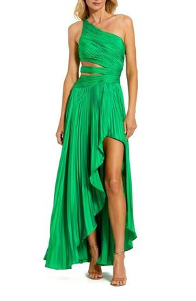 Mac Duggal One Shoulder Pleated Charmeuse Gown with Slit in Spring Green at Nordstrom, Size 2