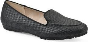 White Mountain Gutsy Woven Loafer in Black Raffia Pu at Nordstrom Rack, Size 7.5