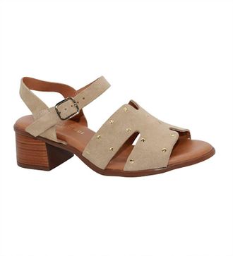 Eric Michael Womens Natasha Sandal In Beige