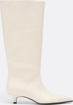 Stradivarius stivaletti con tacco kitten effetto tumbled in ecru-Bianco