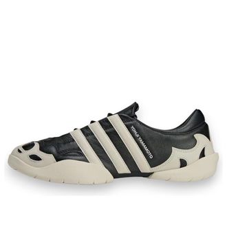 adidas Y-3 Regu 2002 Black Alumina JR3600