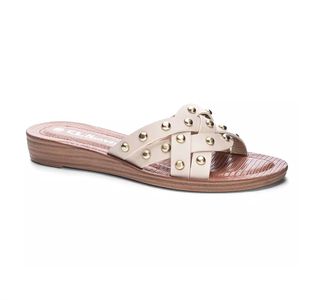 Chinese Laundry Cassie Aspiring Sandal In Beige
