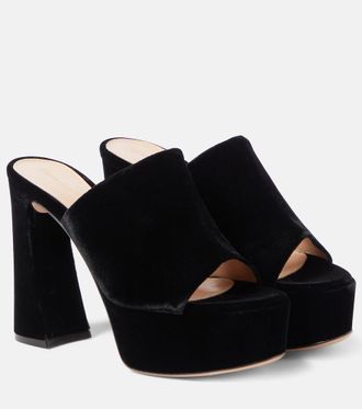 Gianvito Rossi Holly velvet platform mules