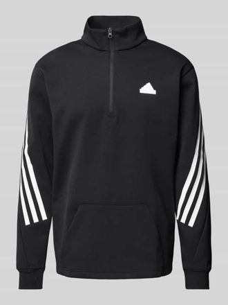 adidas Sweatshirt mit Stehkragen und K&auml;nguru-Tasche in Black, Gr&ouml;&szlig;e M