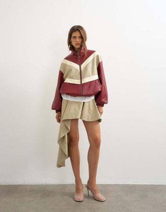 Topshop giacca sportiva effetto pelle color block rossa-Rosso