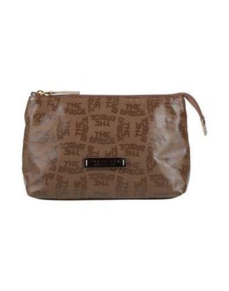 The Bridge Beauty cases