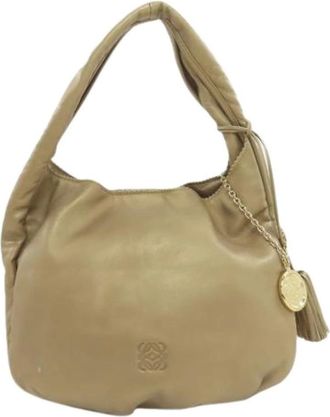 Loewe Pre-owned Shoulder Bags, female, Beige, Size: ONE SIZE Pre-owned Shoulder Bag