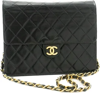 Chanel Vintage Full Flap Quilted Lambskin Black Leather Handbag (Pre-Owned)