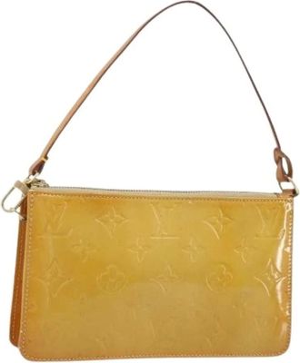 Louis Vuitton Pre-owned Clutches, female, Beige, Size: ONE SIZE Pre-owned Accessory Pouch