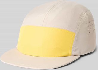 Peak Performance Gr&ouml;&szlig;enverstellbare Cap mit Logo in Offwhite, Gr&ouml;&szlig;e 1