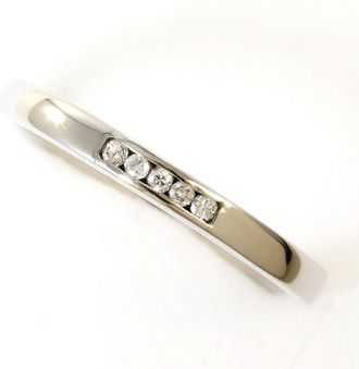 C&A Unbranded 900 Band Ring (Pre-Owned)