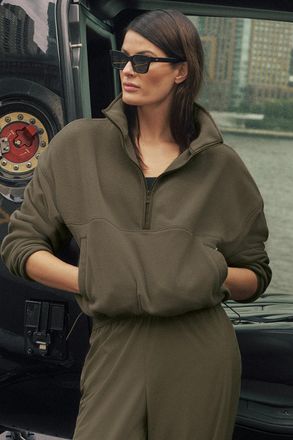 Alo | Polar Fleece Retreat Cover Up Sweatshirt in Olive Tree Green, Size: Medium