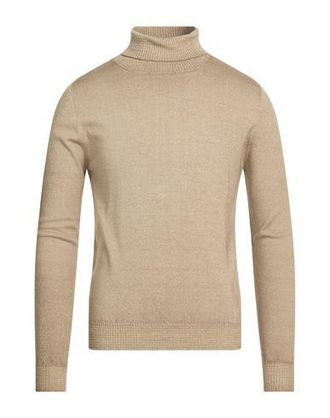 H953 STRICKWAREN - Rollkragenpullover auf YOOX.COM