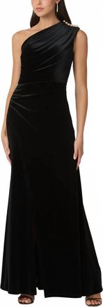 Shoshanna Ola Velvet Gown In Jet Black