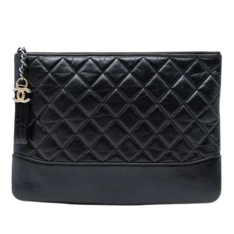 Chanel Pre-owned Clutches, female, Black, Size: ONE SIZE Pre-owned Quilted Calf Leather Clutch
