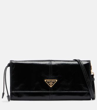 Prada Bustina in pelle con logo e tracolla