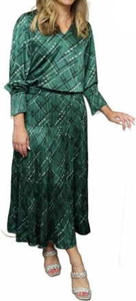 Current Air Daisy Pleated Skirt In Dark Green