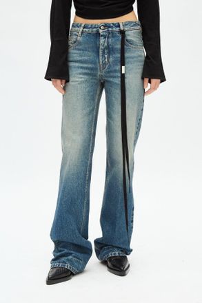 Ann Demeulemeester ik M Nergens heen. ik M Overal heen gaan