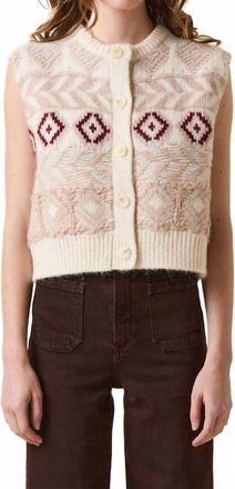 LE JEAN Fair Isle Vest In Camel Cream