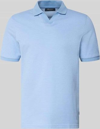 Maerz MAERZ Muenchen Regular Fit Poloshirt aus Baumwolle mit V-Ausschnitt in Hellblau, Gr&ouml;&szlig;e 48