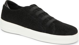 Dearfoams Womens Sport Foam Elastic Lace Slip On Sneaker