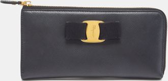 Ferragamo Vara Bow Black Leather Continental Wallet
