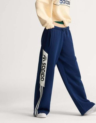 adidas Originals Adisignature NY - Pantaloni della tuta a fondo ampio blu navy team 2