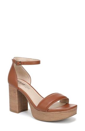 Life Stride Ashland Ankle Strap Platform Sandal in Tan at Nordstrom, Size 8.5
