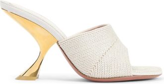 Amina Muaddi Chique Sandalen in Nude & Neutrals - Dames - Muiltjes - Beige - 36 EU - Katoen - Schoenen