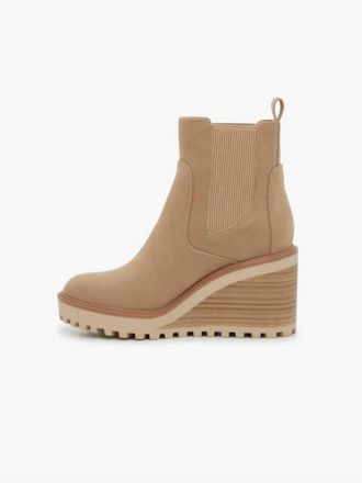 Mia Shoes Womens Corin Faux Suede Wedge Booties In Sand