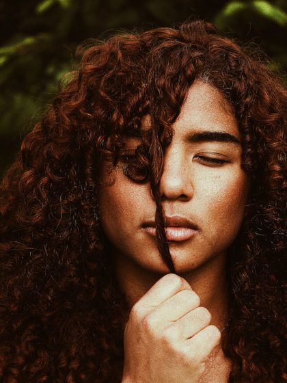 Wir haben mal Body-Dolmetscher gespielt und verraten, was dir deine Haare sagen wollen