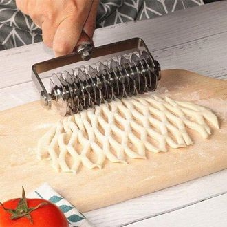 OEM Cortador De Masa Para Tarta, Cortador De Masa De Acero Inoxidable, Galletas, Pasteles, Pizzas, Pan Y Confiter&iacute;a, Con Mango De Madera, 12,5 Cm