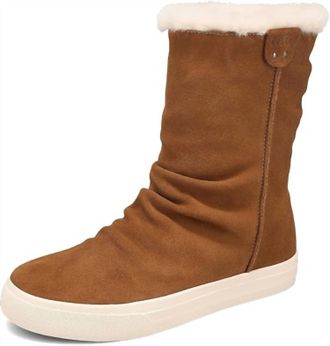 Taos Womens Cozy Chic Suede Boots In Chestnut Brown