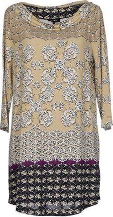 Byblos CAMISETAS Y TOPS - Camisetas en YOOX.COM