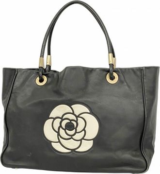 Chanel Black Leather Tote Bag (Pre-Owned)