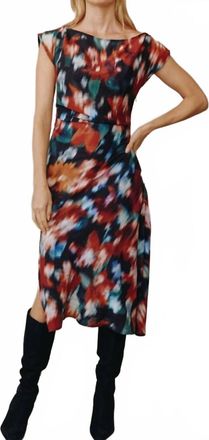 Bella Dahl Boat Neck Cap Sleeve Midi Dress In Blurred Floral