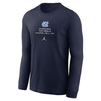 Nike Jordan Mens North Carolina Sideline Jordan Brand Dri-FIT College Long-Sleeve T-Shirt in Blue | 0JEW41SNCN-LDX